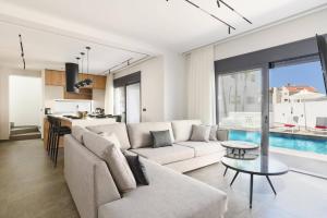 Villa Dolce Vita Evelia by Villa Plus