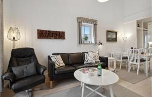 Two-Bedroom Apartment In Grasten