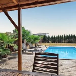 Villa familiale à Bazac avec piscine privée - Bazac