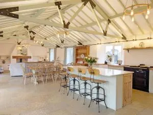 Shires Barn Farmhouse - Westbourne - Southbourne