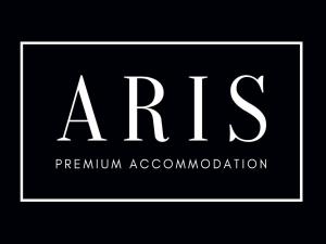 ARIS- Queen suite on the boulevard