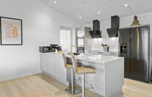 Cozy Home In Hadsund With Sauna