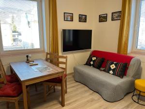 Za radnicí by Správa ubytka