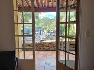 Villages vacances Les Garrigues de la Vallee des Baux : photos des chambres