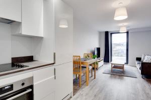 Contemporary 1 Bedroom Flat In Central Birmingham