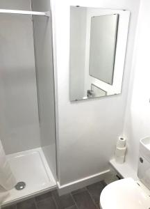 Sowena Contractor Stays - Cleethorpes