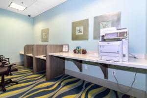 Beautiful 2bed 2bath Condo close to Disney Parks 331