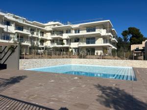 Appartements 2 pieces villeneuve loubet : Appartement avec Terrasse