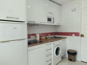 1º Línea de playa con piscinas & parque acuático