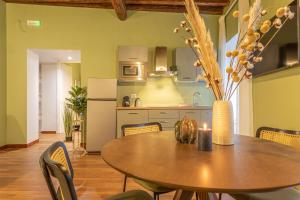 Giada - Charming Apartment at the Imperial Forums