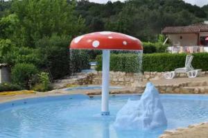 Camping 4 étoiles - Parc aquatique - eee0ic