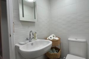 Beach Dreamland Restaurants nearby- sunny garden