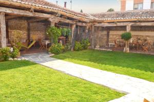 Spacious villa with private pool - Campo de Cuéllar
