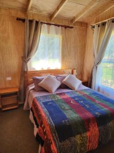 Cabañas y tinaja El bus de chaqueihua