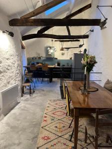Maisons de vacances Ostal de la Croix Vieussan : photos des chambres