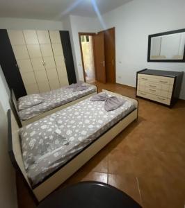 Alessio Apartments 1