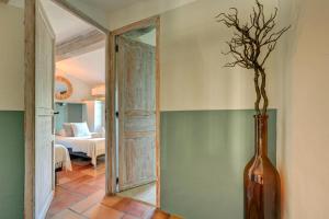 Villages vacances Les Garrigues de la Vallee des Baux : photos des chambres