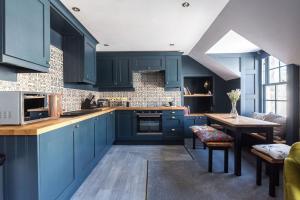 Wardens Close Apartments