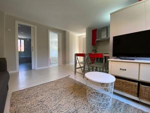 Housingcoruña Apartamento Playa Miño 02