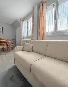 Appartements T2 Cuisine equipee, Parking prive, 4 personnes : photos des chambres