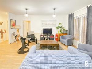 Comfortable house 20 minutes from Paris by RER