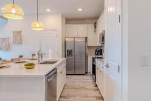 Luxury Townhouse Retreat Pets Welcome-352