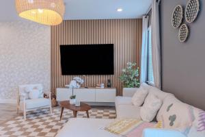 Luxury Townhouse Retreat Pets Welcome-352