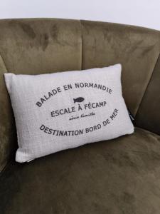 Maisons de vacances Le Lambert, a 3 minutes du port et tout a cote du celebre palais Benedictine : photos des chambres