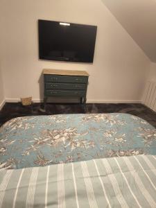 Maisons de vacances Le Lambert, a 3 minutes du port et tout a cote du celebre palais Benedictine : photos des chambres