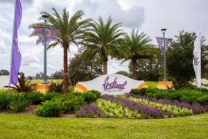 Pet Friendly Luxury Escape Minutes from Disney 347