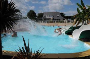 Campings Camping 3 etoiles - efdbeb : photos des chambres