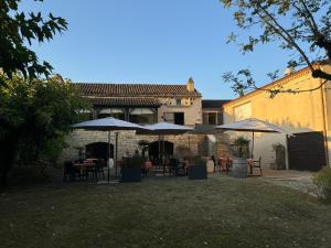Hotels Logis Hotel La Bergerie Hotel 3 etoiles Restaurant savoureux : photos des chambres