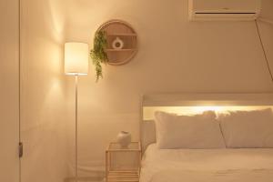 Stay Hongdae - B type