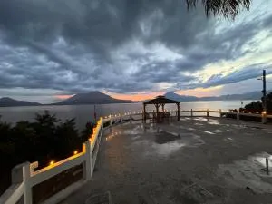 Hanna Suites - Chuchiyá