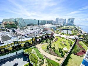 Luxury 1BR across Okada, Solaire