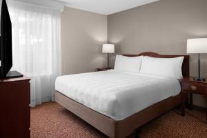 Double Suite room in Larkspur Landing Pleasanton-An All-Suite Hotel