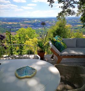 Lodges lodge-belvedere sur les hauteurs de vichy : photos des chambres