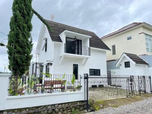Villa Al-Fatih Karangpandan