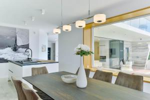 MY DALMATIA - Luxury villa Michelle with private infinity pool, sea view jacuzzi, sauna and home gym