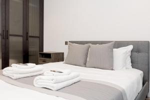 New listing! 2BR flat, Battersea Park Station 5 mn