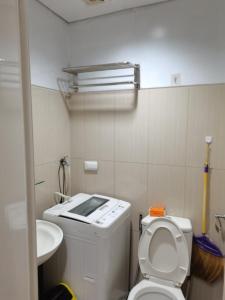 Kys 4 staycation mall of asia