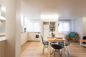 Apartamento 42 1 hab 140m Playa Caneliñas Máx 3 pax