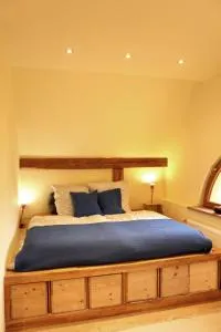 Pauline 3 - Lindensee