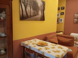 Flores Home, Vintage & Comfort near City Center, Navigli, Bocconi