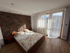 Apartament Florynka - Stróże