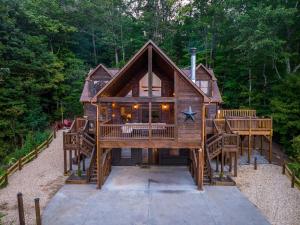 Private•OMG Views•Hot Tub•Firepit•10 min to Downtown