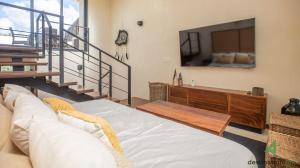 Bungalos Village 2 Bdr Penthouse with Private pool and roof