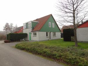 Nice holiday home near beach
