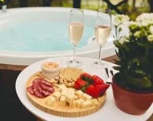 Cabana romântica de Luxo com Ofurô - ريو دوس سيدروس