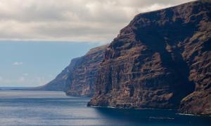 Beautiful Arenas Negras By Paramount Holidays